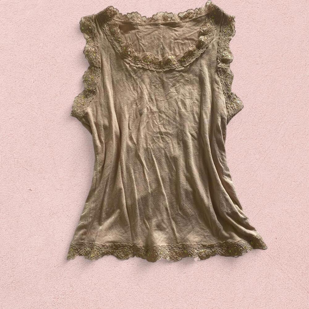 Beige lace tank with sequence details